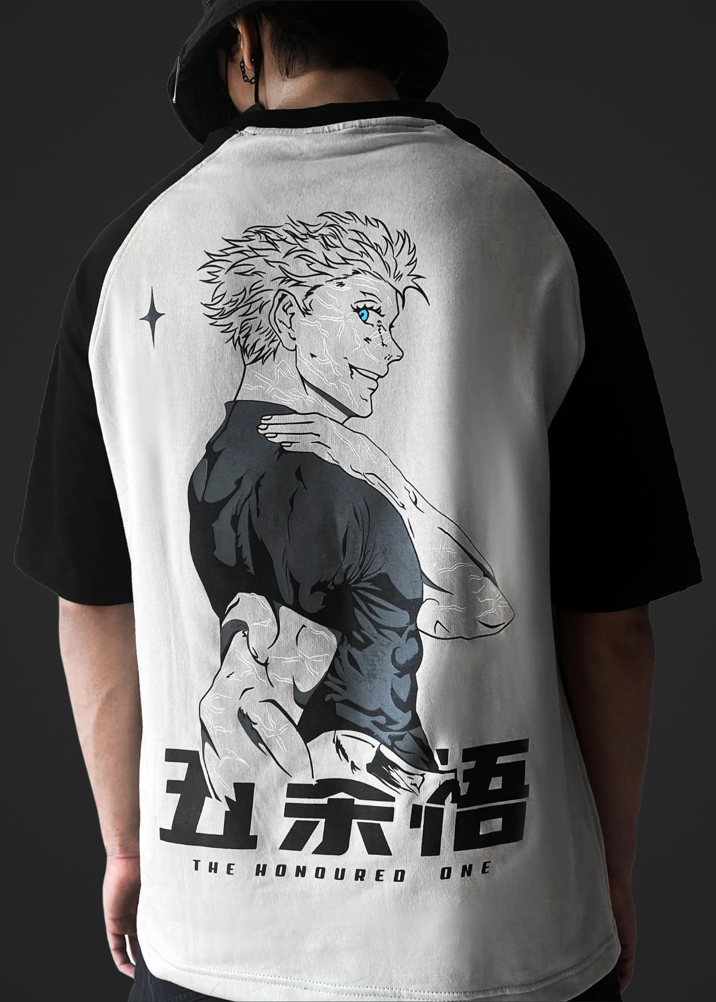 Gojo / Oversized