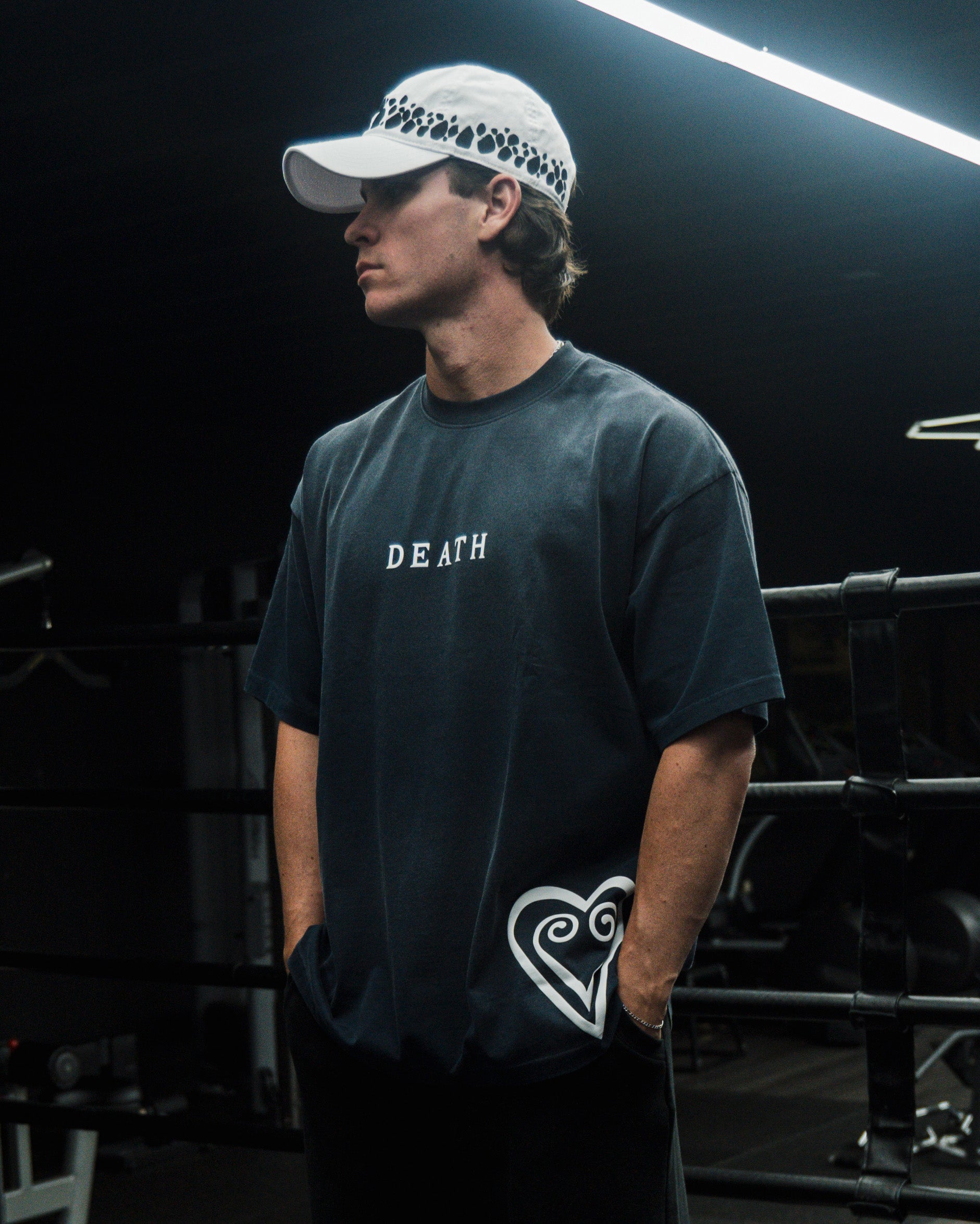 Trafalgar / Oversized + Boné